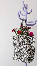 Shopper Leo