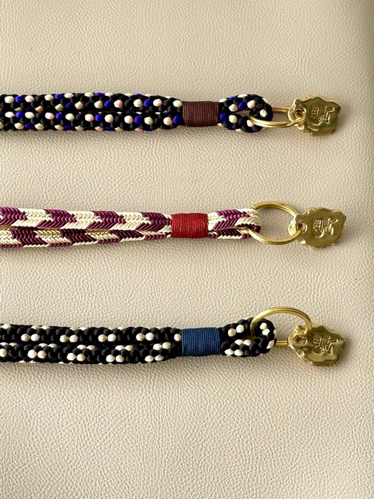 Schlüsselanhänger Purple long